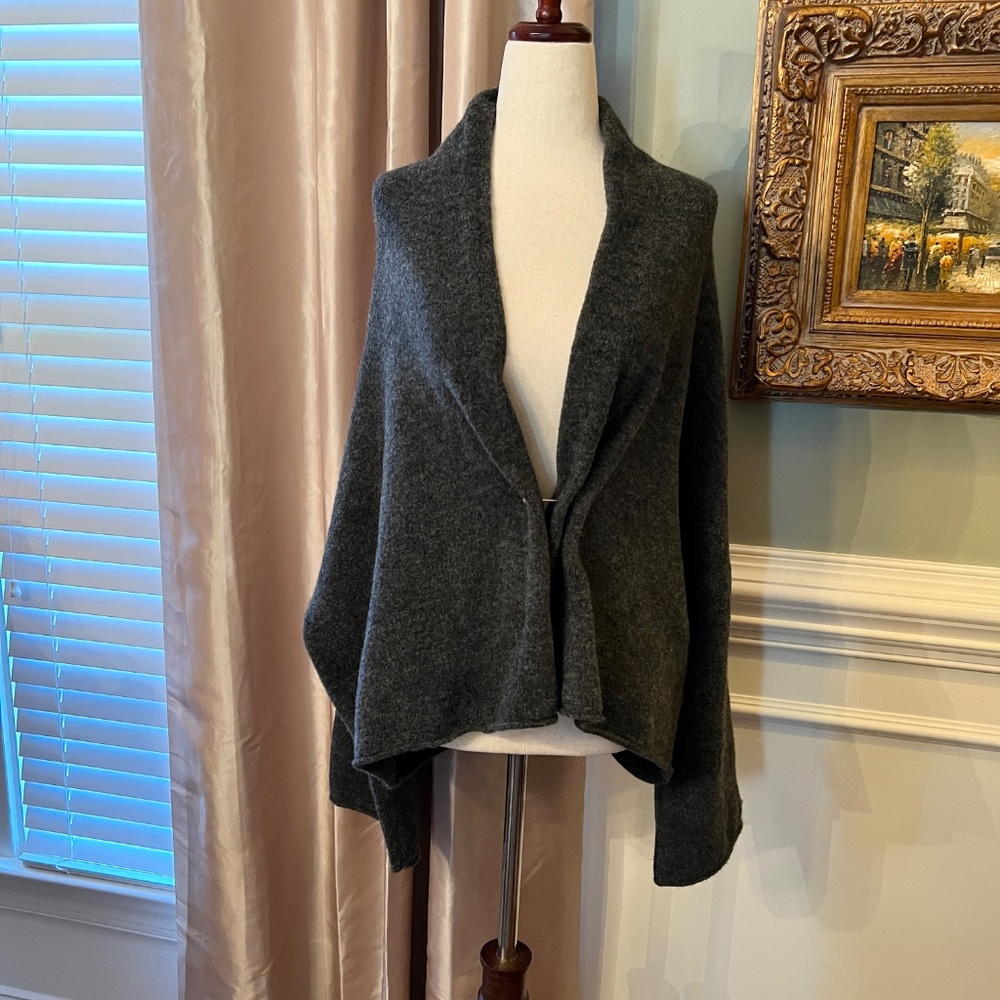 EUC ZARA Blogger Favorite Gray Knit Cardigan Sweater US Size SMALL - Picture 8 of 12